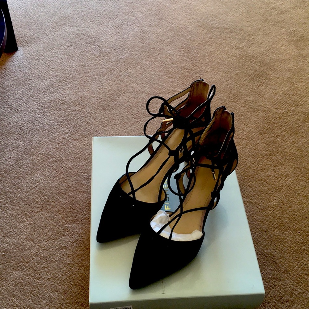 Marc Fisher pumps